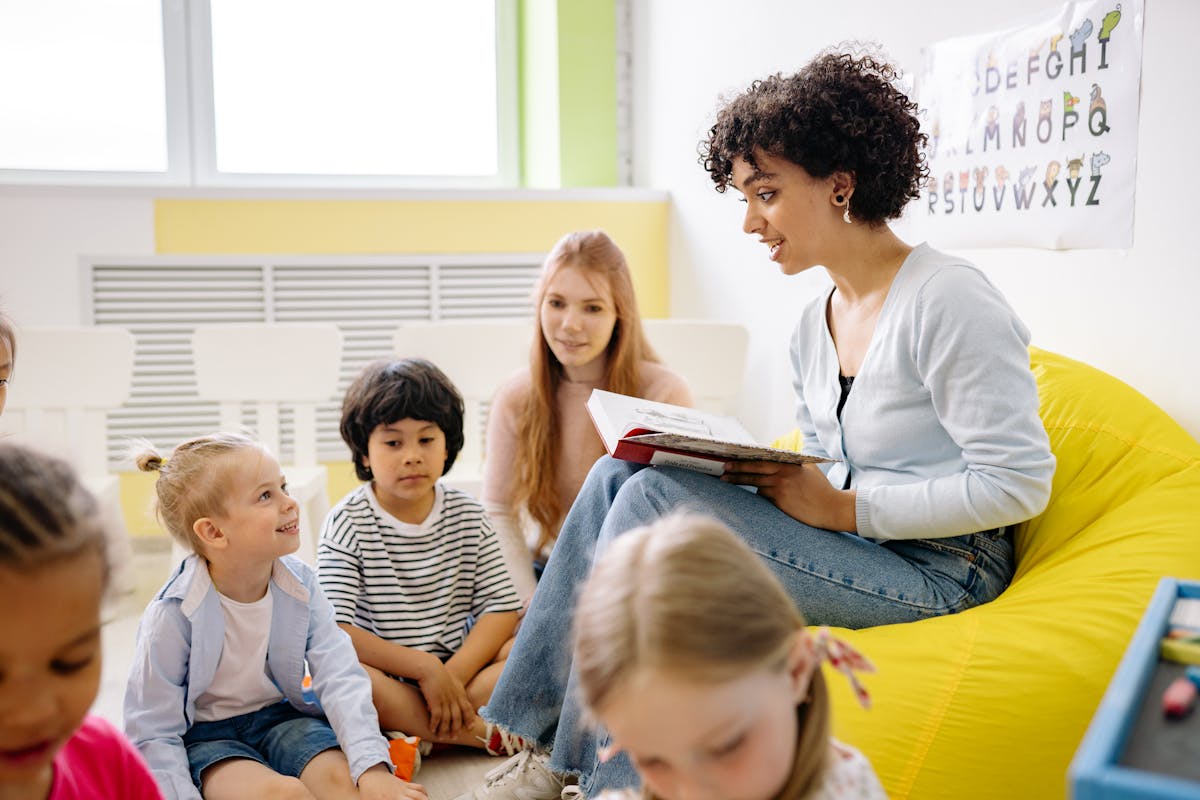 Domestic helper placement in Nigel